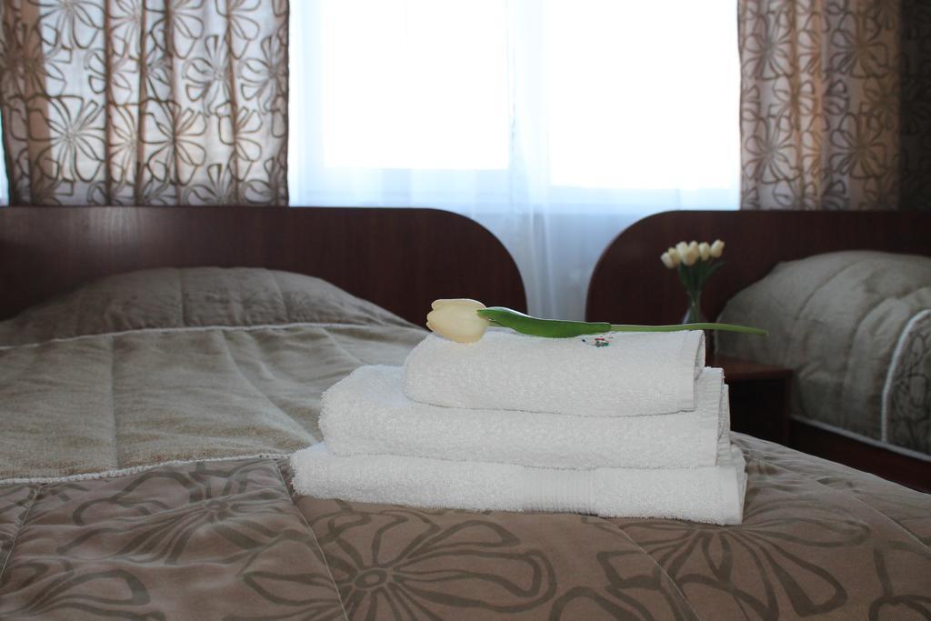 Paradise Hotel Gomel Eksteriør bilde