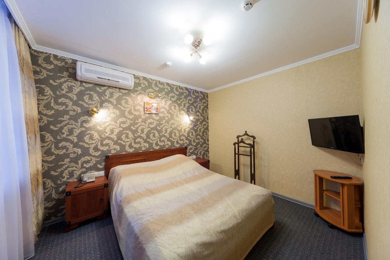 Paradise Hotel Gomel Eksteriør bilde